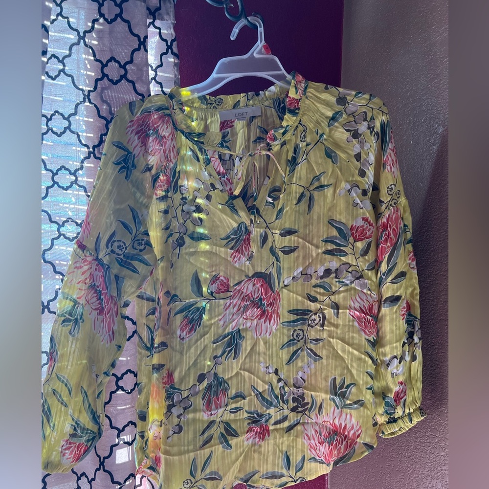 The Loft blouse size XS